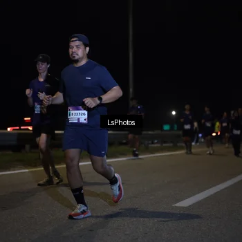 Runner Photo 7356793