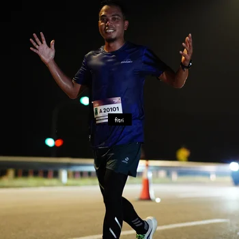 Runner Photo 7356798