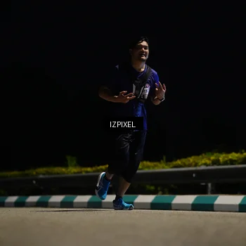 Runner Photo 7356816