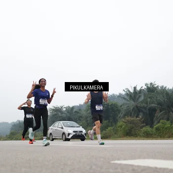Runner Photo 7356820