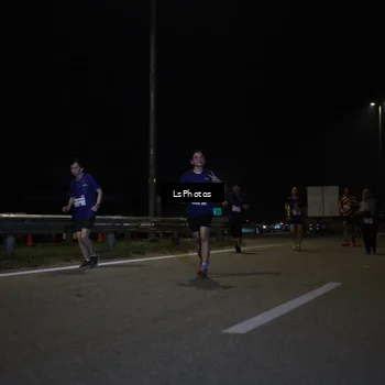 Runner Photo 7356836