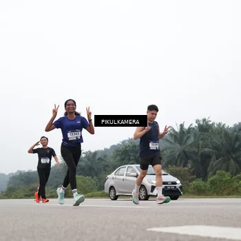 Runner Photo 7356844