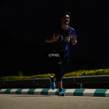 Runner Photo 7356859
