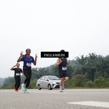 Runner Photo 7356860