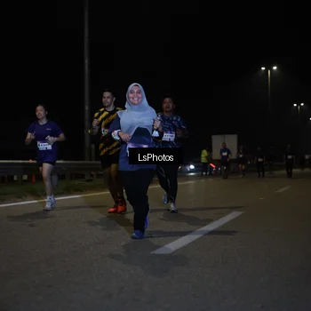 Runner Photo 7356902