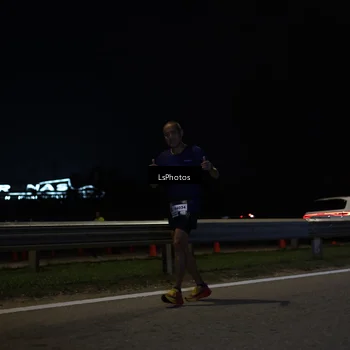 Runner Photo 7356923