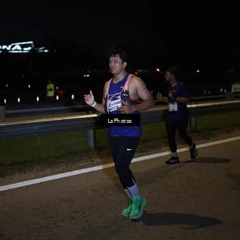 Runner Photo 7356940