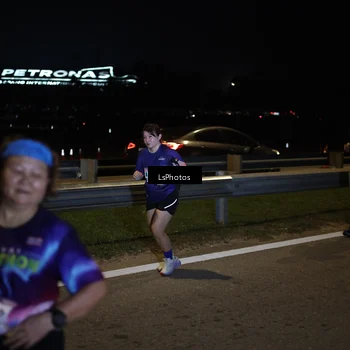 Runner Photo 7357029