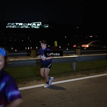 Runner Photo 7357035