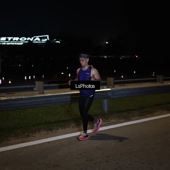 Runner Photo 7357045
