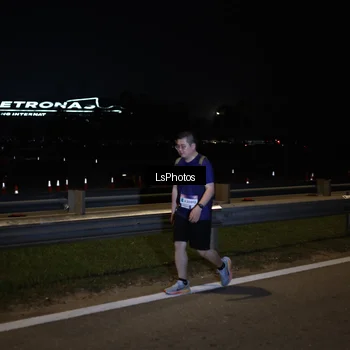Runner Photo 7357046