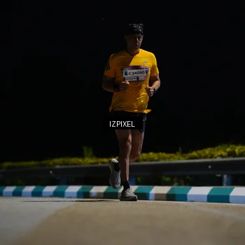 Runner Photo 7357059