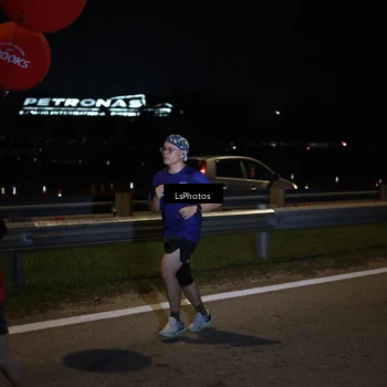 Runner Photo 7357060