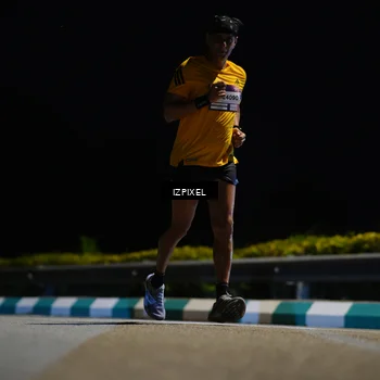 Runner Photo 7357098