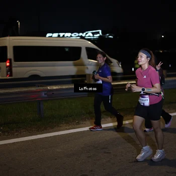 Runner Photo 7357108