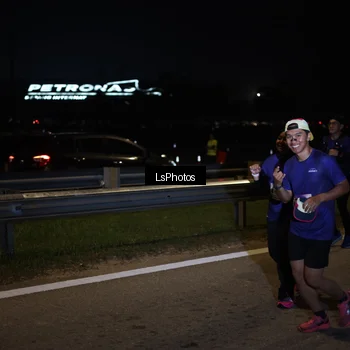 Runner Photo 7357121