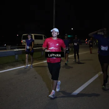 Runner Photo 7357137