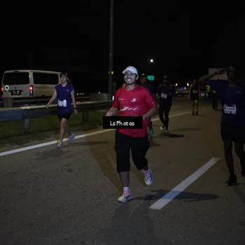 Runner Photo 7357142