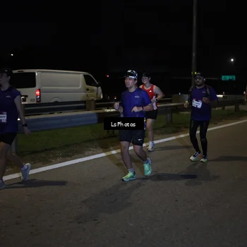 Runner Photo 7357172
