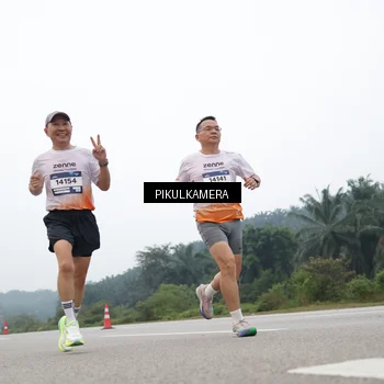Runner Photo 7357191