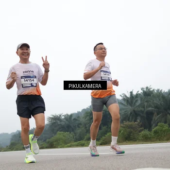 Runner Photo 7357248