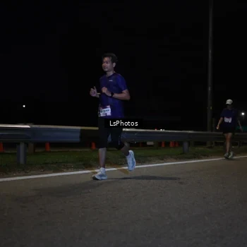 Runner Photo 7357296