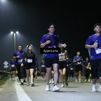 Runner Photo 7357343