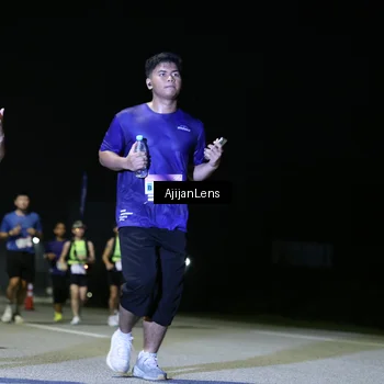 Runner Photo 7357358