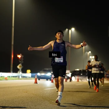 Runner Photo 7357411
