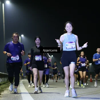 Runner Photo 7357455