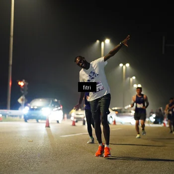 Runner Photo 7357462