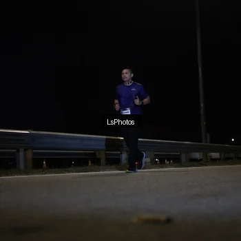 Runner Photo 7357500