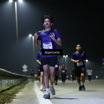 Runner Photo 7357544