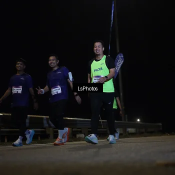 Runner Photo 7357577