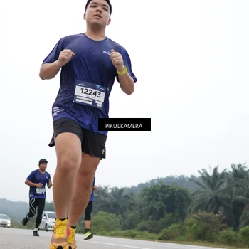 Runner Photo 7357688