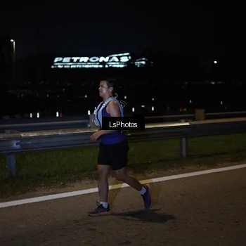 Runner Photo 7357705