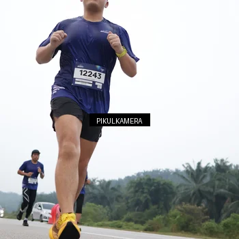 Runner Photo 7357706