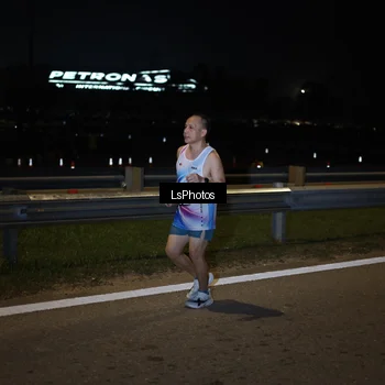 Runner Photo 7357738