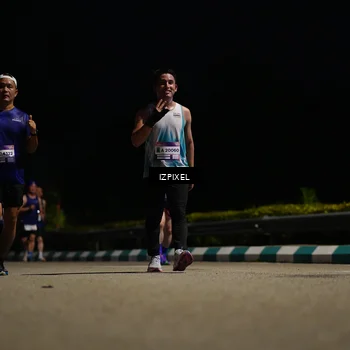Runner Photo 7357743