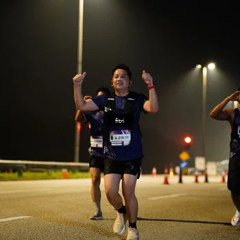 Runner Photo 7357788