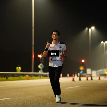 Runner Photo 7357936