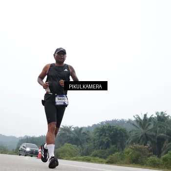 Runner Photo 7357938