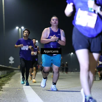 Runner Photo 7357953