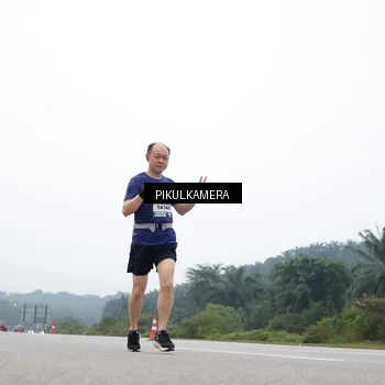 Runner Photo 7357963