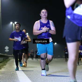 Runner Photo 7357968