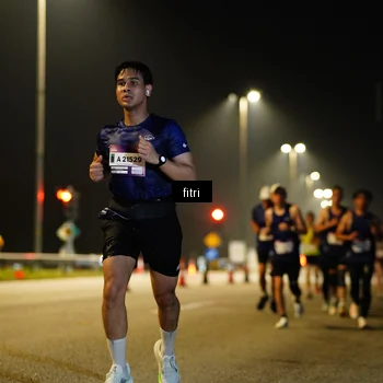 Runner Photo 7357984