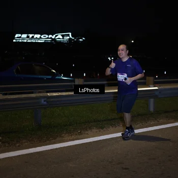 Runner Photo 7358001