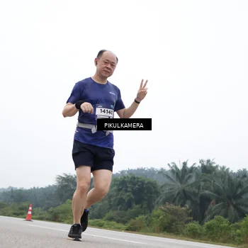 Runner Photo 7358005