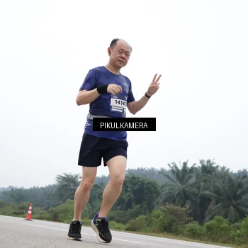 Runner Photo 7358014