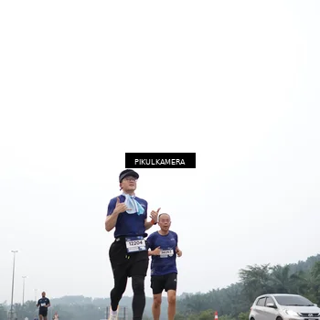Runner Photo 7358042